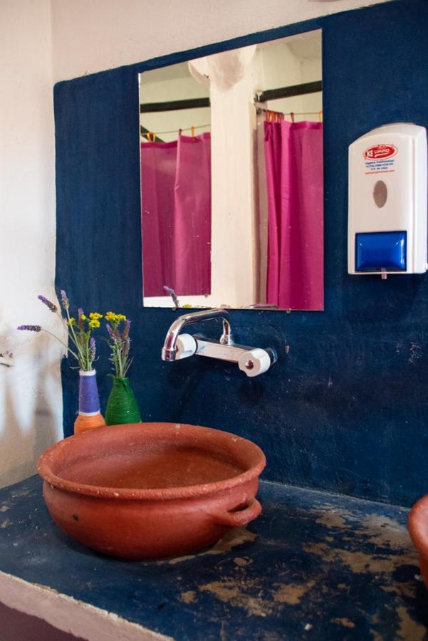 Tierra Andina Hostel Тилькара Экстерьер фото